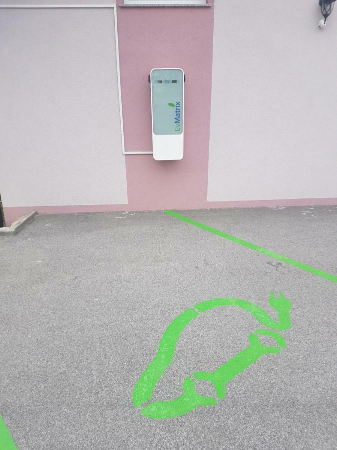 Apartment House Sumrak Bizeljsko Exterior foto